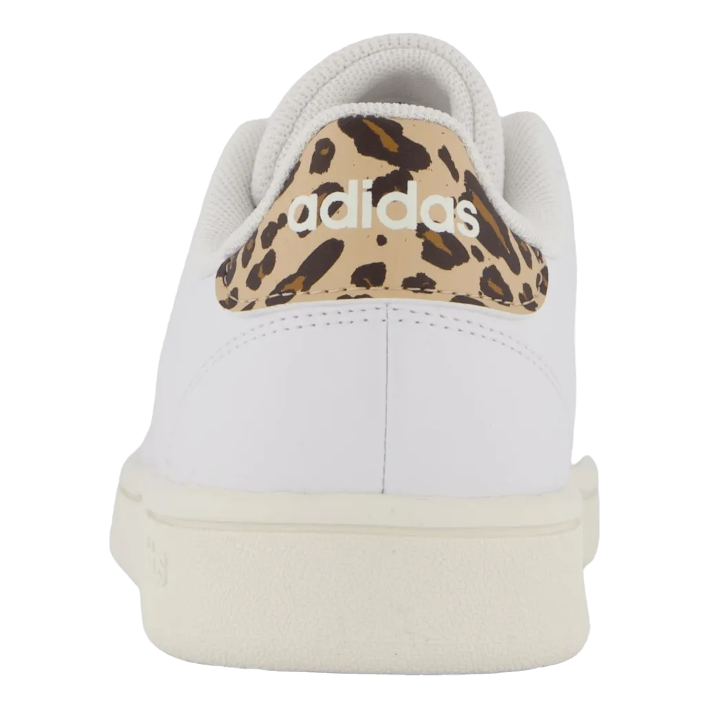Advantage Base Shoes Cloud White / Cloud White / Magic Beige
