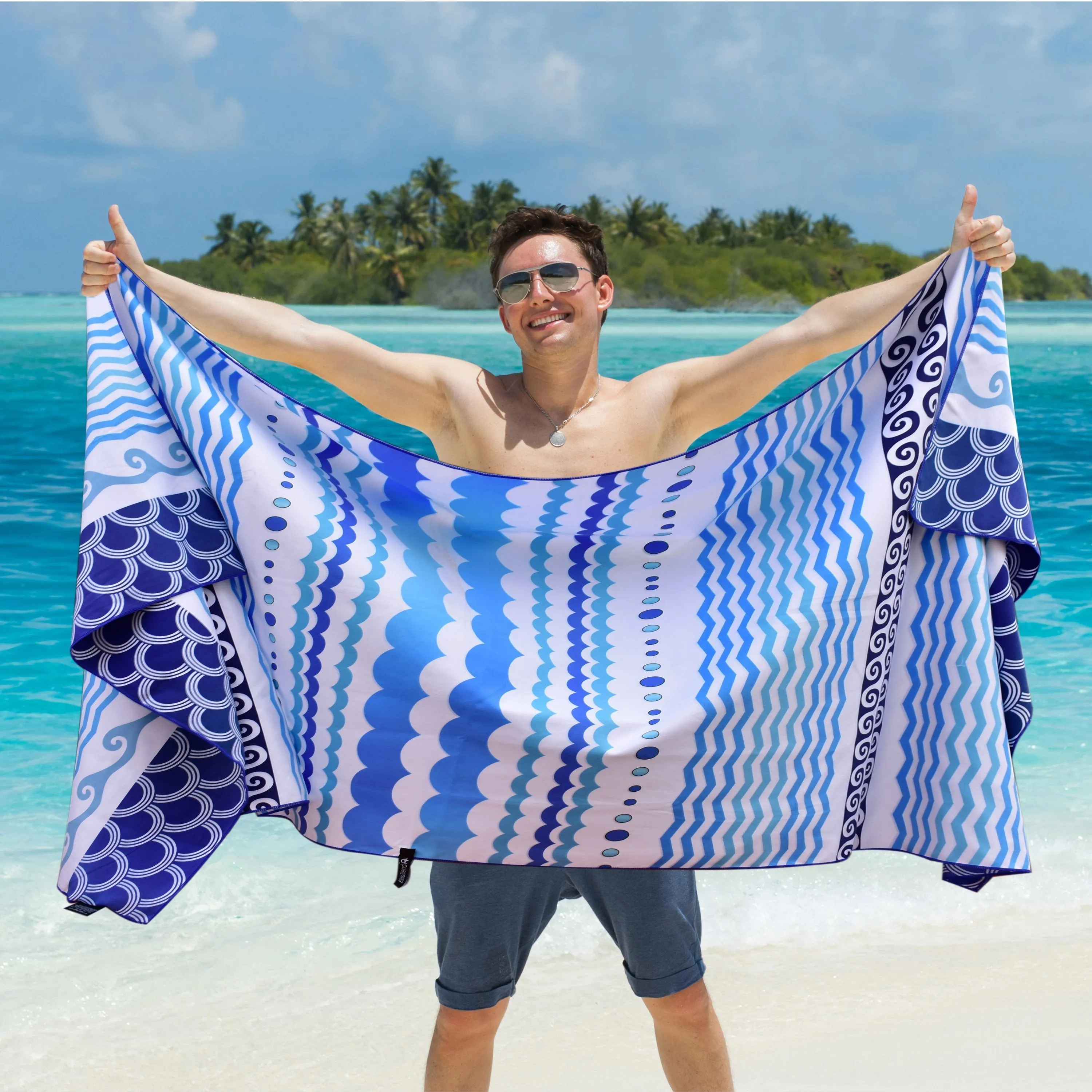 Beach Towel - Waves (78x35 inches)