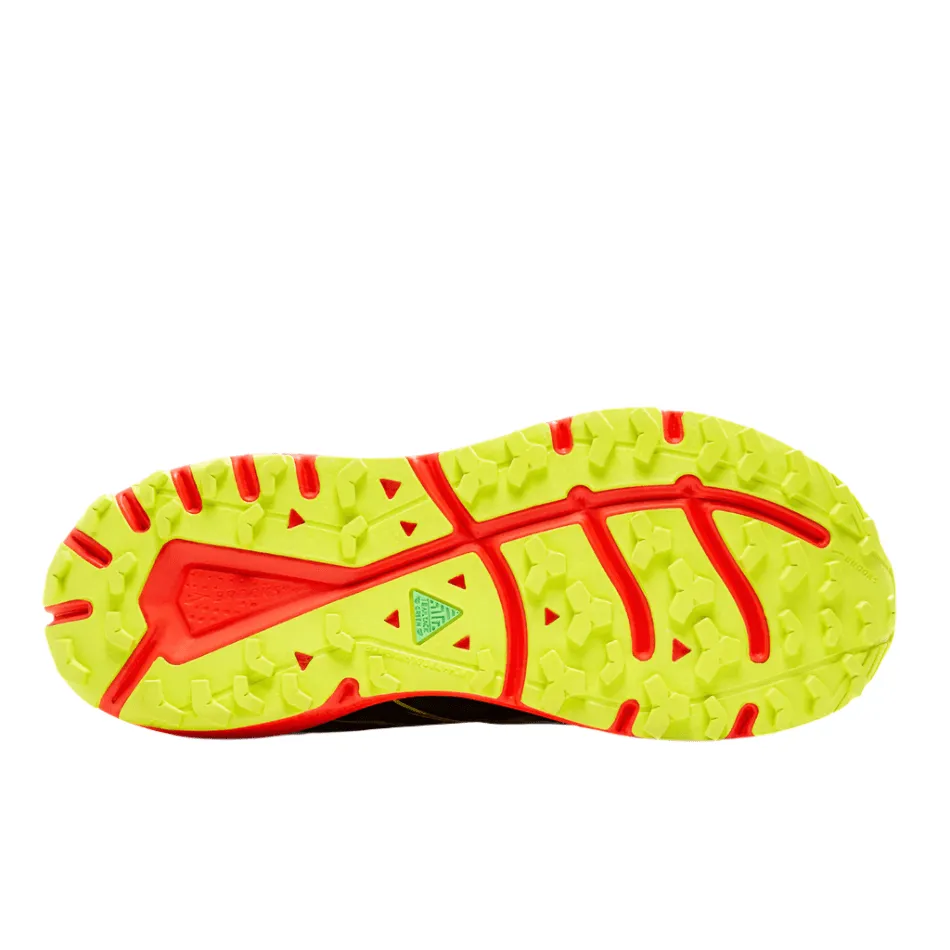 Brooks Men's Divide 5 GTX Trail Running Shoe in Black/Cherry/Lime